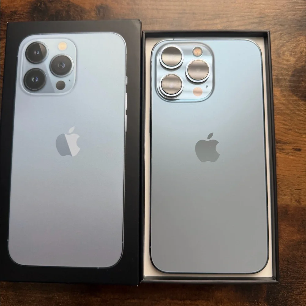 Apple iPhone 13 Pro- Sierra Blue 128 GB